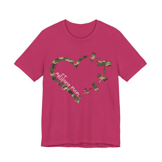 Military Mom Heart Camo T-Shirt